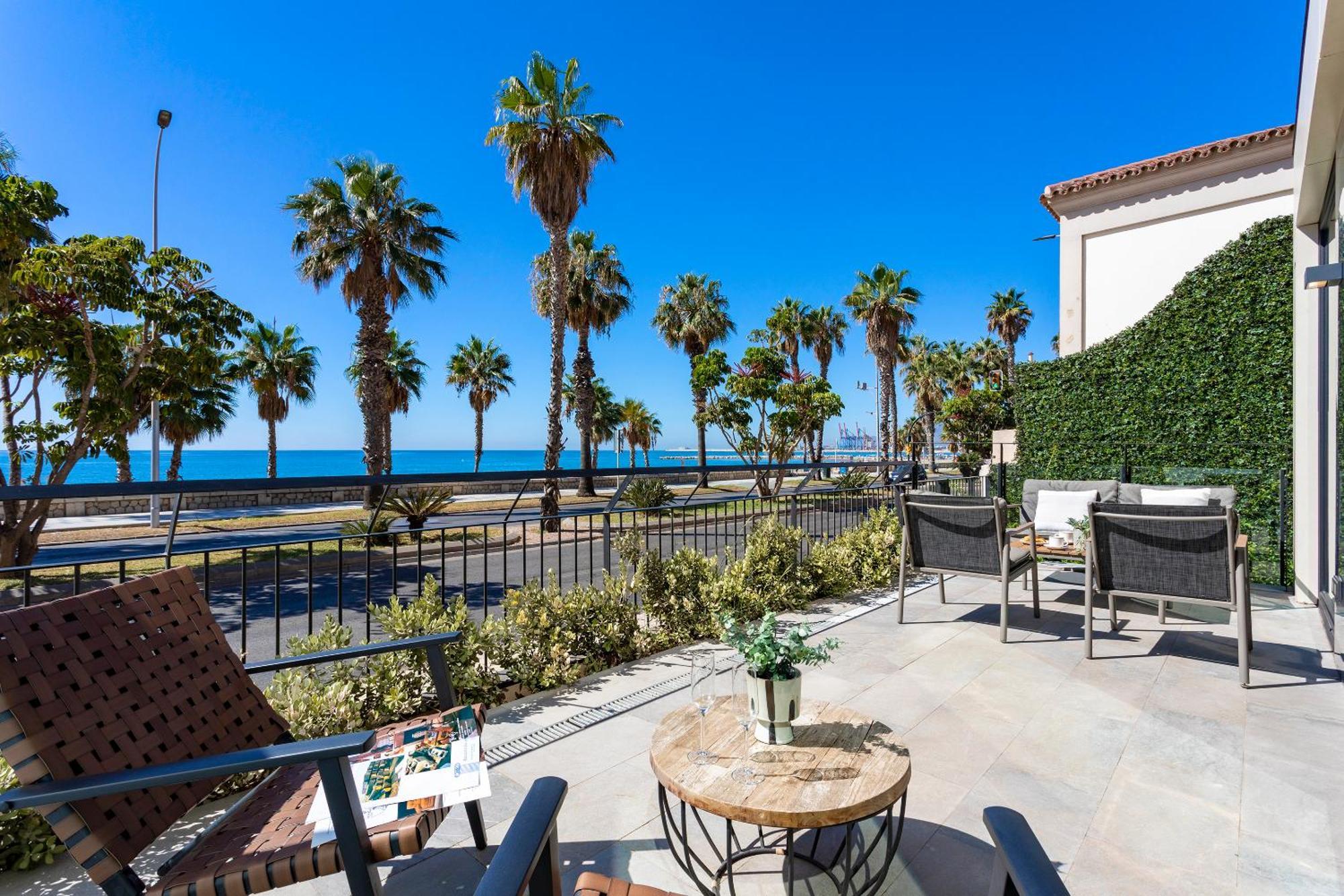 Malagueta Beach Front Luxury Apartment By Rent Me Màlaga Exteriér fotografie